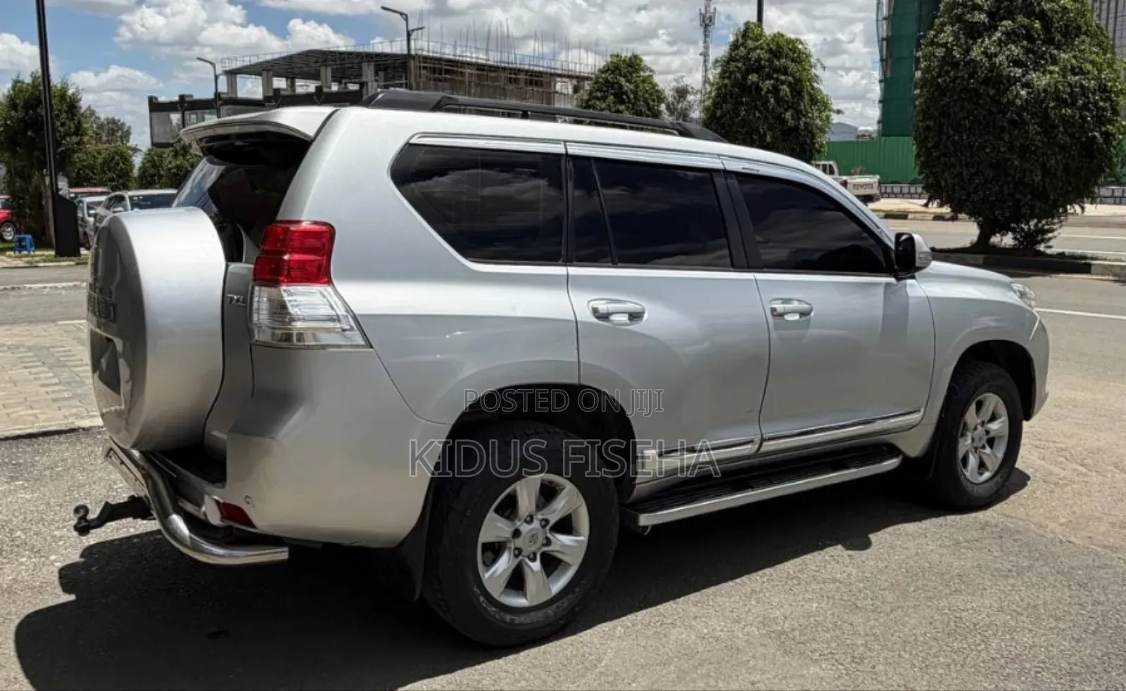 Toyota Land Cruiser 2013 Silver