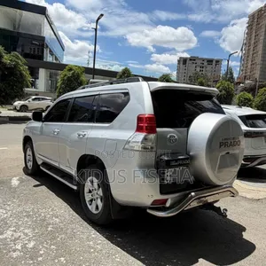 Toyota Land Cruiser 2013 Silver