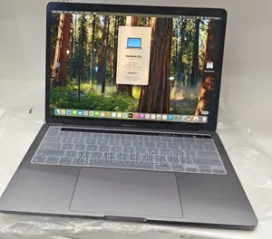 New Laptop Apple MacBook Pro M1 8GB Apple M1 SSD 256GB