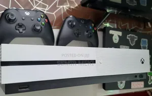Xbox One S | Fifa 26 | 2 Controller