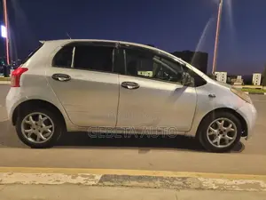 Toyota Yaris 2007 Silver