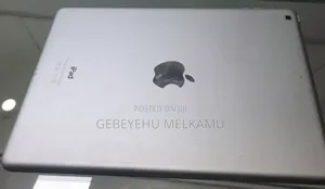 New Apple iPad 9.7 64 GB White