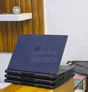 New Laptop Acer Predator Helios Neo 14 16GB Intel Core Ultra 7 SSD 1T