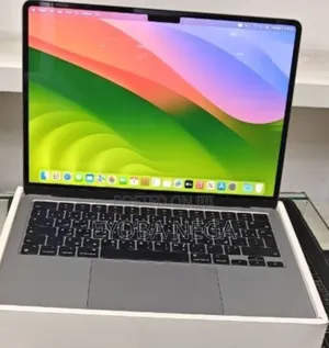 Laptop Apple MacBook Air 2022 M2 8GB Apple M2 SSD 512GB