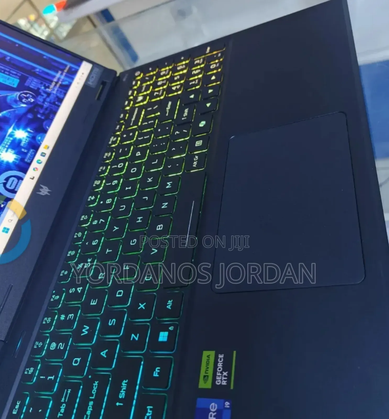 New Laptop Acer Predator Helios 18 PH18-71 16GB Intel Core i9 SSD 1T