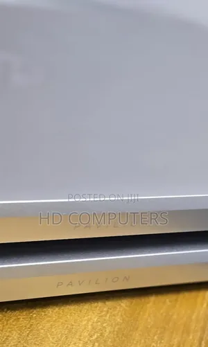 New Laptop HP 16GB Intel Core Ultra 7 SSD 512GB