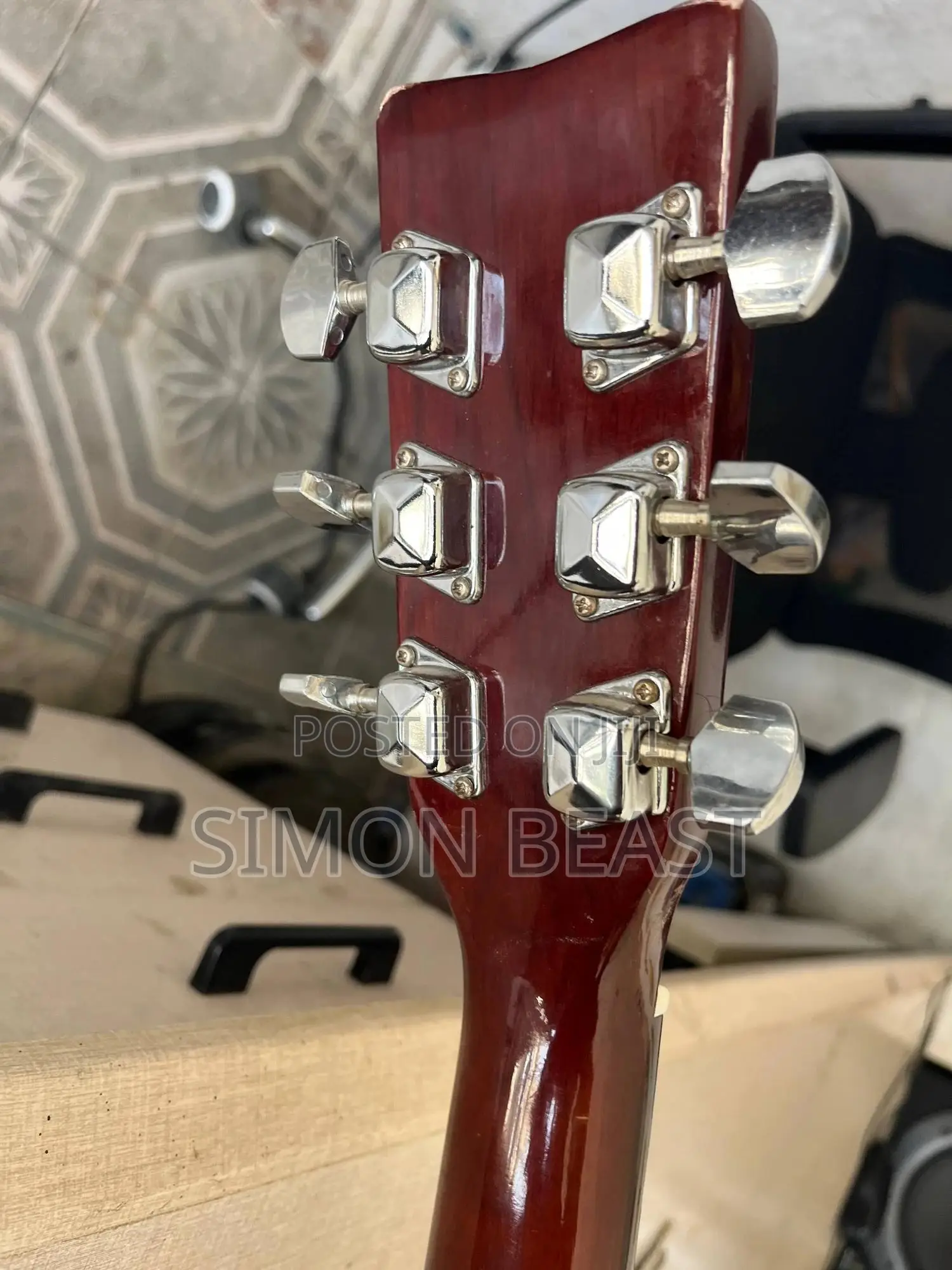 Acoustic Guitar