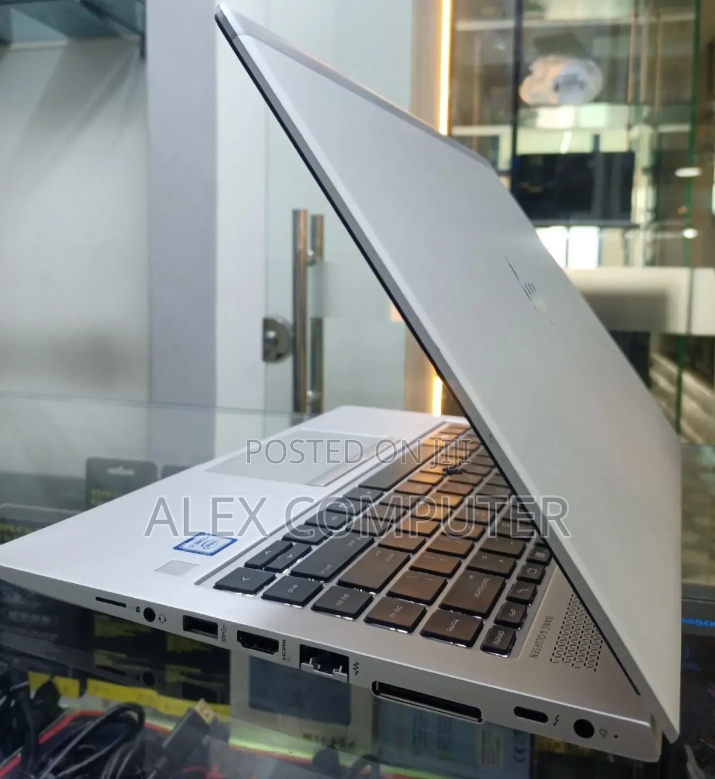 New Laptop HP EliteBook 840 G5 16GB Intel Core i5 SSD 256GB