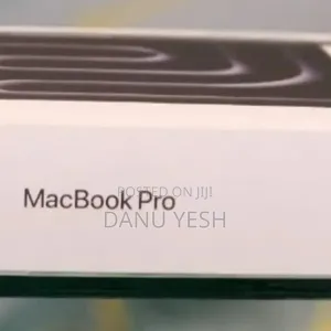 New Laptop Apple MacBook Pro 16GB Apple M5 SSD 1T