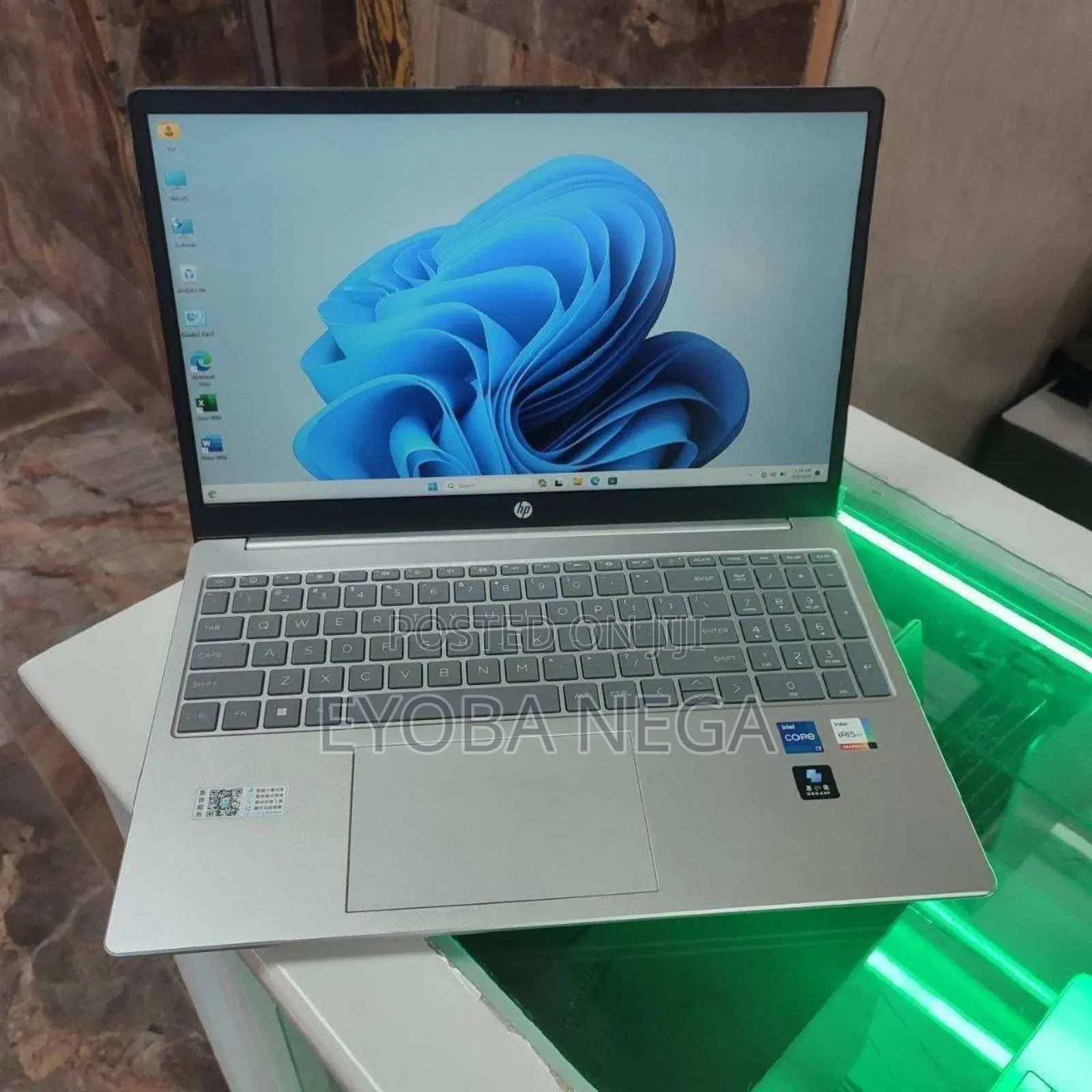 New Laptop HP Stream Notebook 16GB Intel Core i5 SSD 1T