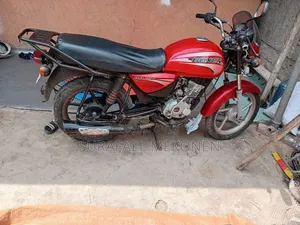 Bajaj Boxer 150 UG 2016 Red