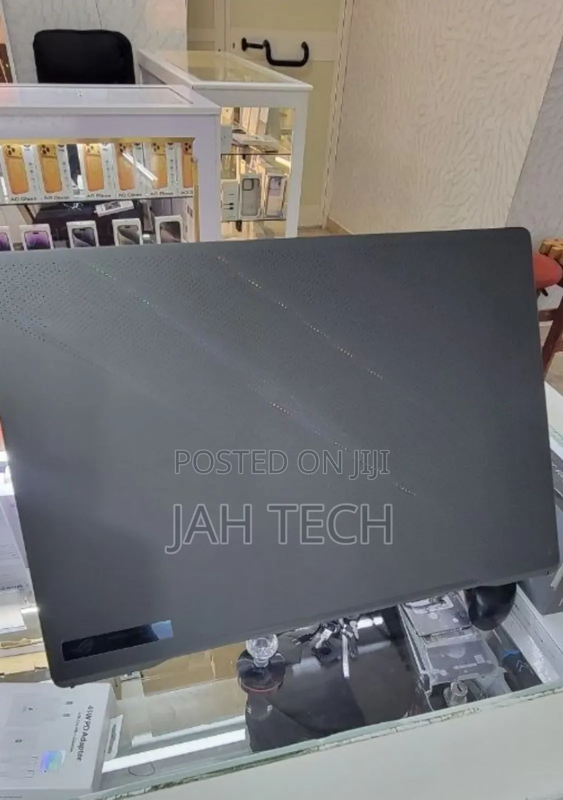 New Laptop Asus ROG Zephyrus G16 16GB Intel Core i7 SSD 512GB