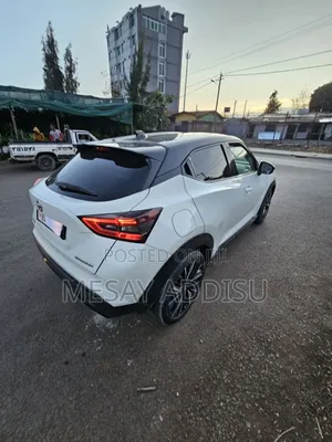 Nissan Juke 2021 White