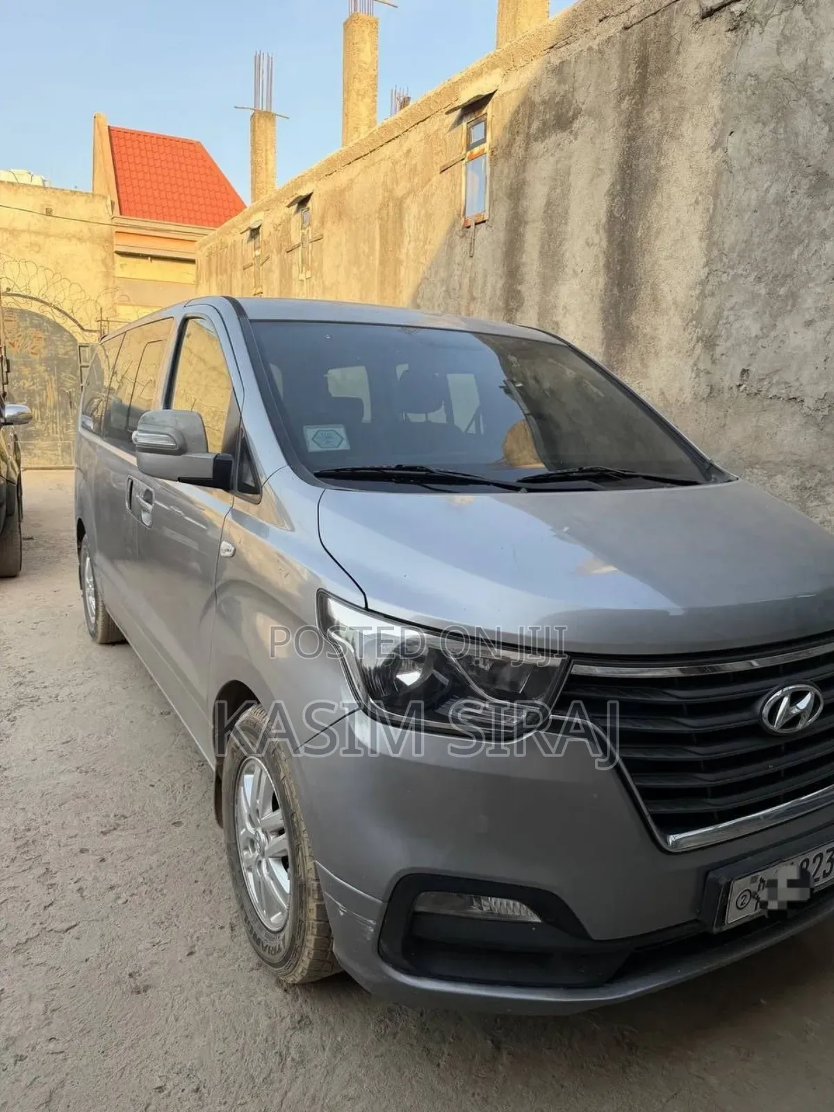 Hyundai Starex 2021 Silver