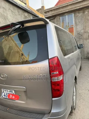 Hyundai Starex 2021 Silver