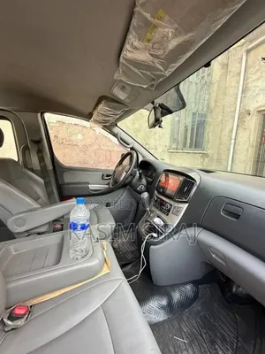 Hyundai Starex 2021 Silver