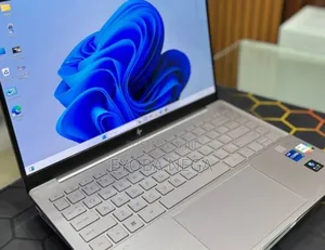 New Laptop HP Pavilion 14 16GB Intel Core i7 SSD 1T