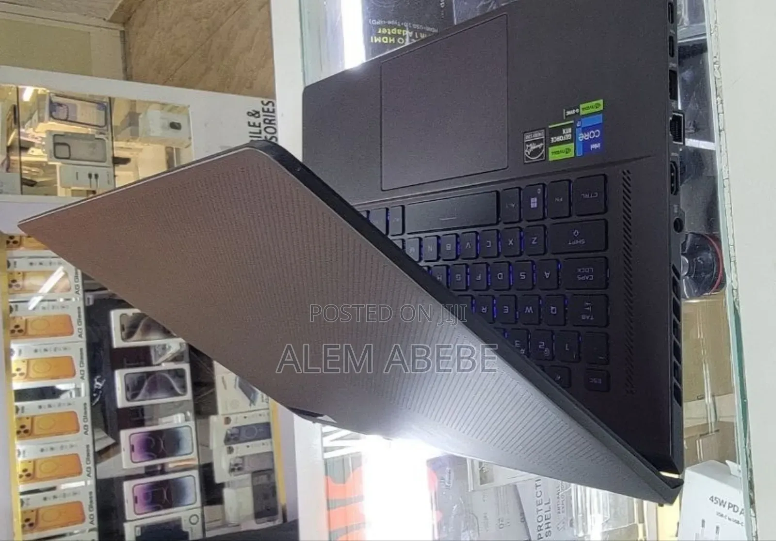 New Laptop Asus ROG Zephyrus G16 16GB Intel Core i7 SSD 512GB