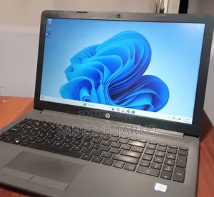New Laptop HP 250 G7 8GB Intel Core i7 SSD 1T
