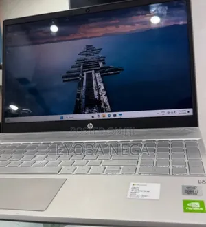 Laptop HP Pavilion 14 16GB Intel Core i7 SSD 512GB