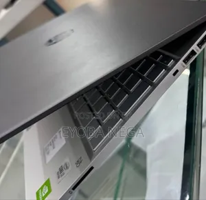 Laptop HP Pavilion 14 16GB Intel Core i7 SSD 512GB