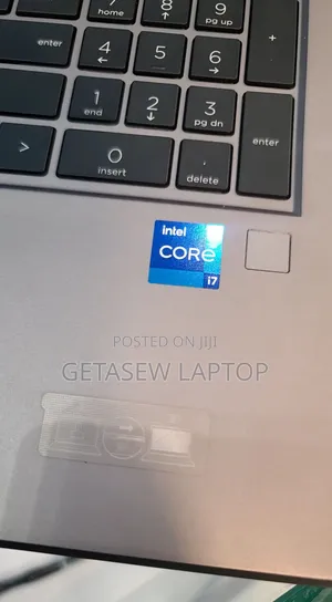 New Laptop HP ZBook Firefly G8 16GB Intel Core i7 SSD 512GB