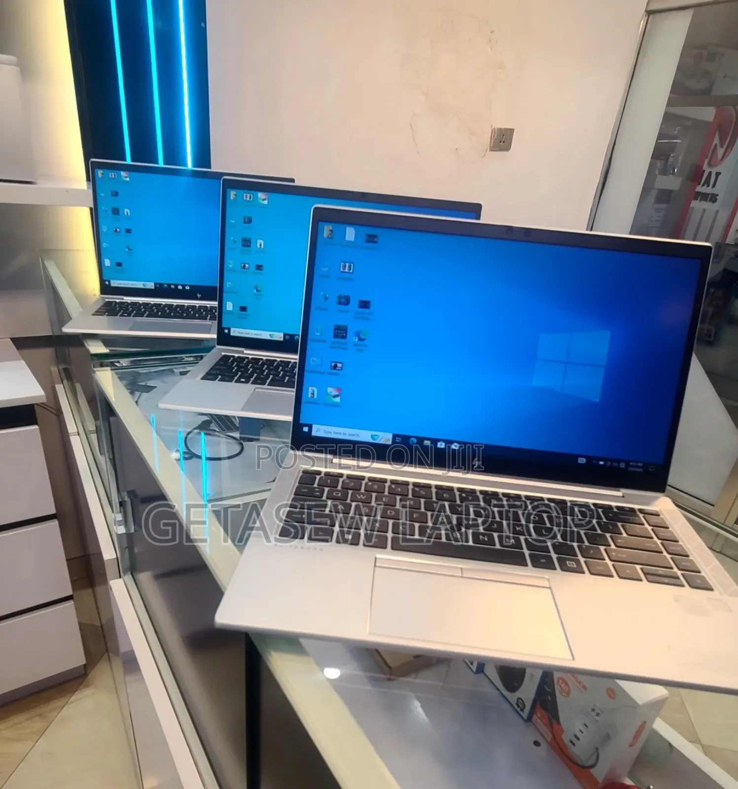 New Laptop HP EliteBook 830 G8 16GB Intel Core i7 SSD 512GB