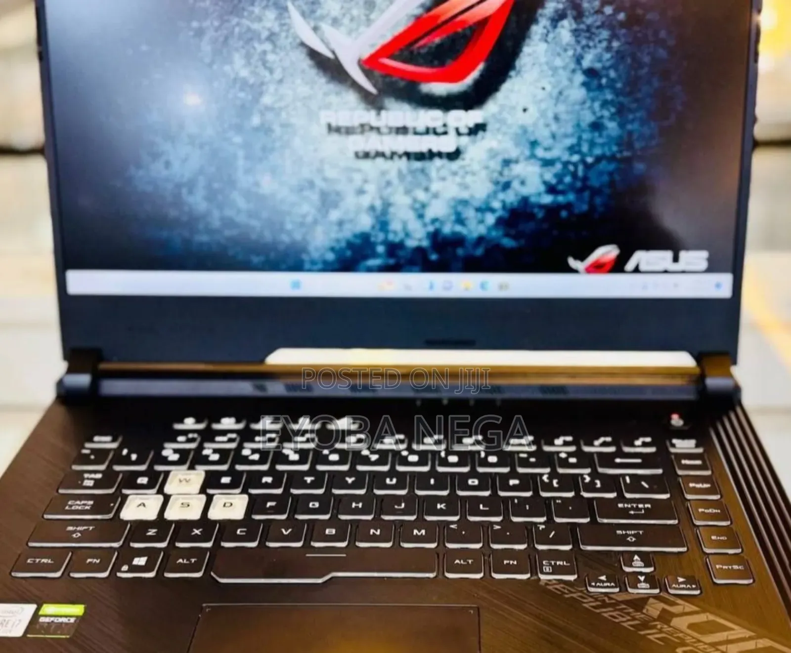 New Laptop Asus ROG Strix G15 16GB Intel Core i7 SSD 512GB
