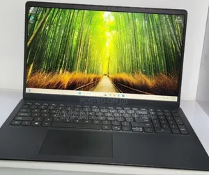 New Laptop Dell Inspiron 15 8GB Intel Core i5 SSD 256GB
