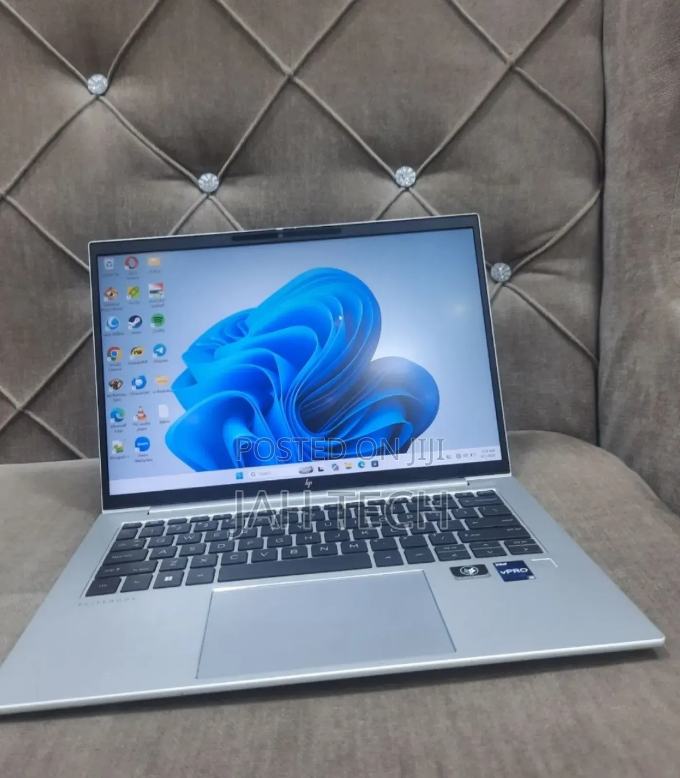 New Laptop HP EliteBook 840 G9 16GB Intel Core i5 SSD 512GB