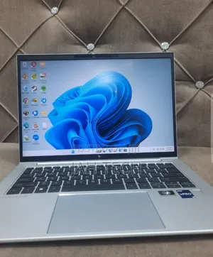 New Laptop HP EliteBook 840 G9 16GB Intel Core i5 SSD 512GB