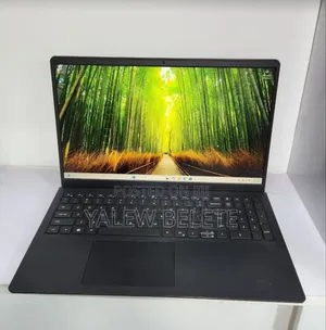 New Laptop Dell Inspiron 15 8GB Intel Core i5 SSD 256GB