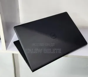 New Laptop Dell Inspiron 15 8GB Intel Core i5 SSD 256GB