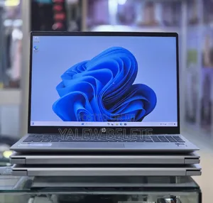 New Laptop HP Pavilion 15 8GB Intel Core Ultra 5 SSD 512GB