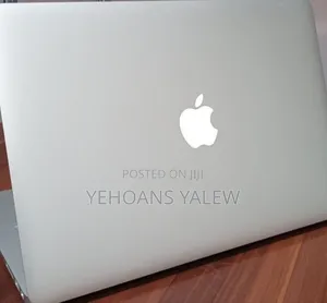 New Laptop Apple MacBook Air 2013 8GB Intel Core i5 SSD 128GB