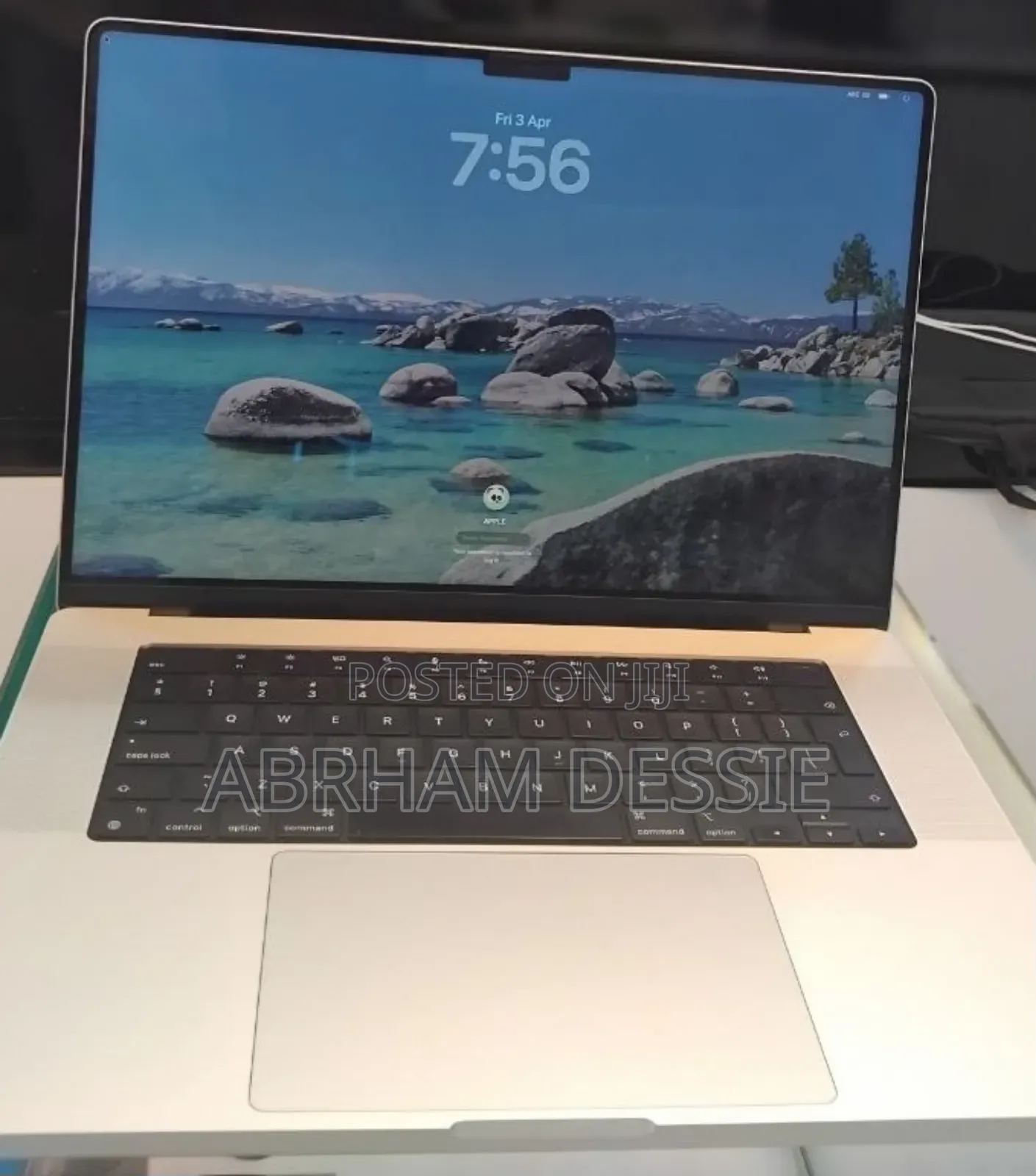 New Laptop Apple MacBook Pro M1 32GB Apple M1 Max SSD 1T