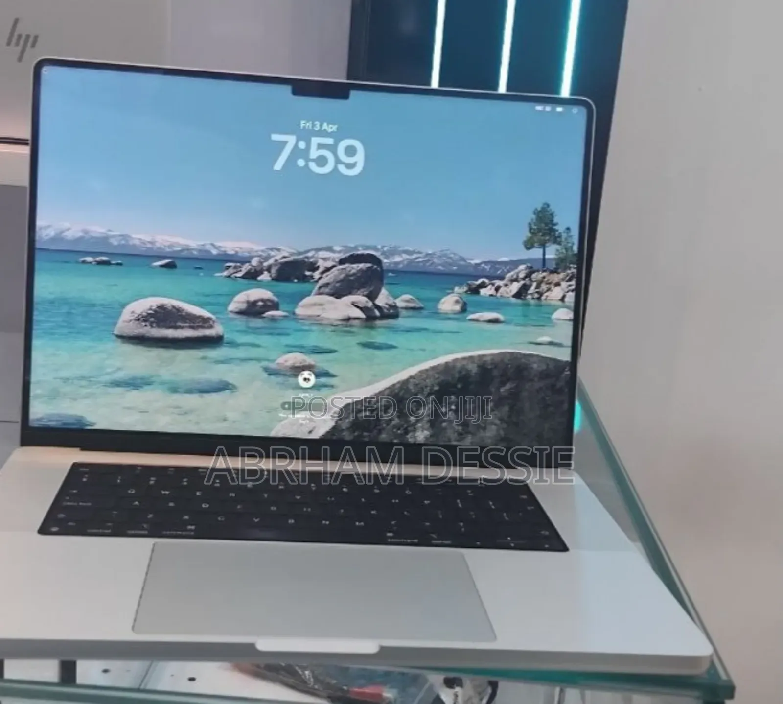 New Laptop Apple MacBook Pro M1 32GB Apple M1 Max SSD 1T