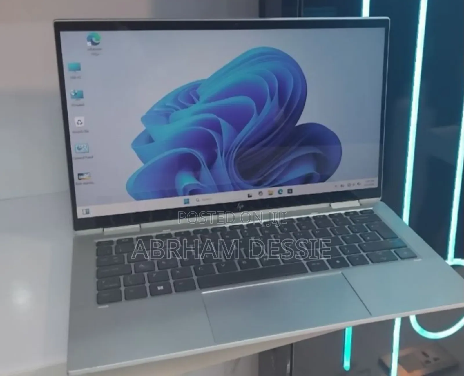 New Laptop HP EliteBook x360 1030 G8 16GB Intel Core i5 SSD 512GB