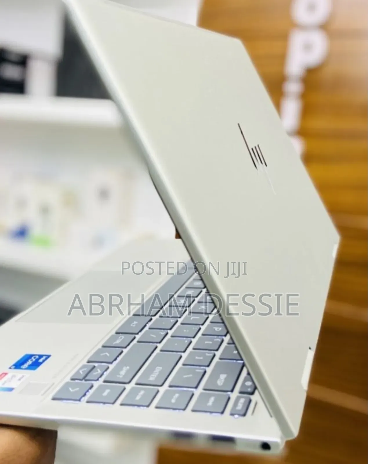 New Laptop HP Envy x360 16GB Intel Core i7 SSD 1T
