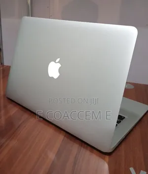 Laptop Apple MacBook 8GB Intel Core i5 SSD 128GB