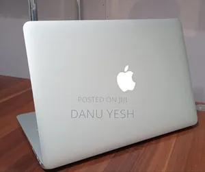 New Laptop Apple MacBook 2015 8GB Intel Core i5 SSD 128GB