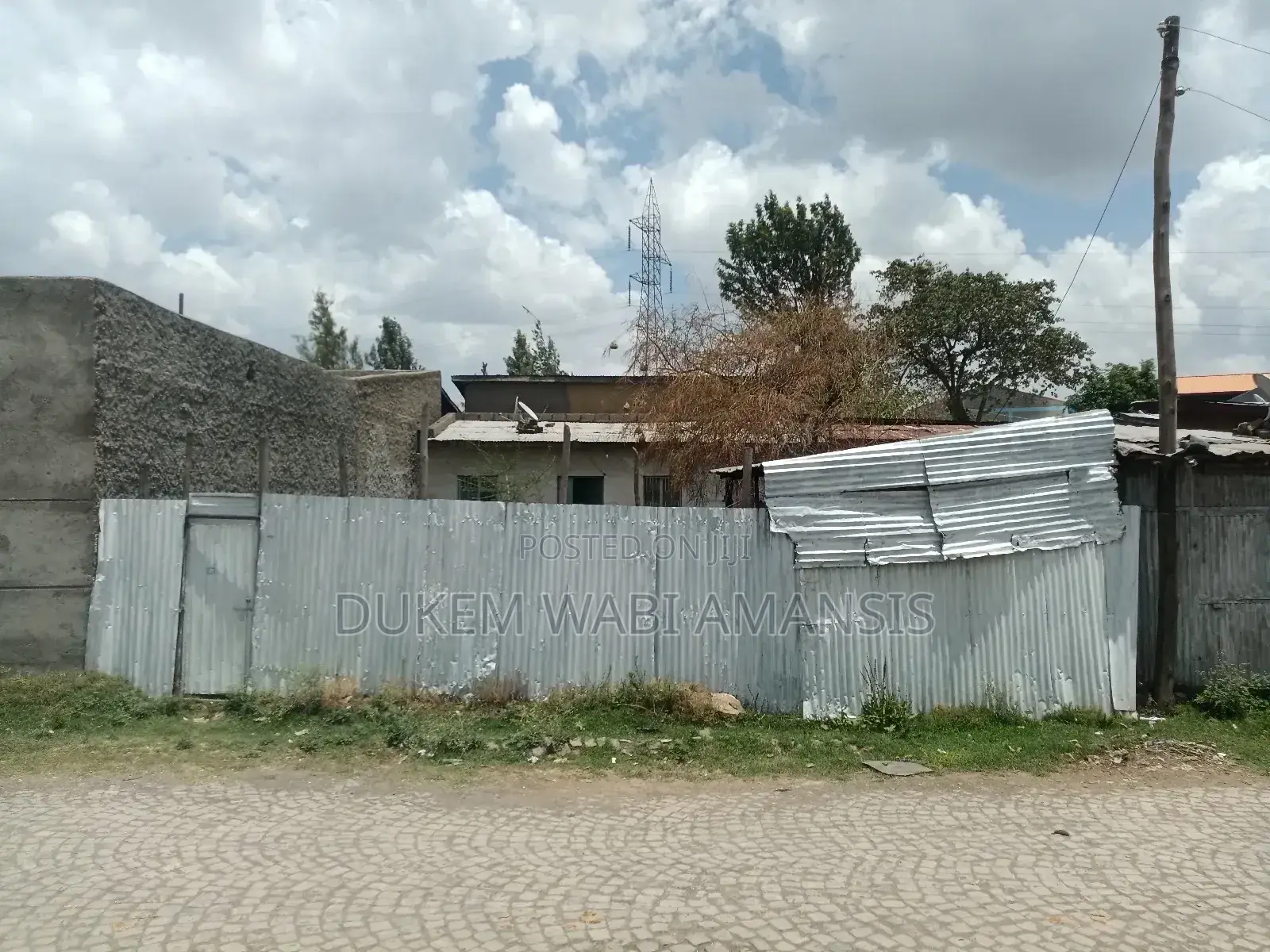 4bdrm House in Dukam, East Shewa for sale
