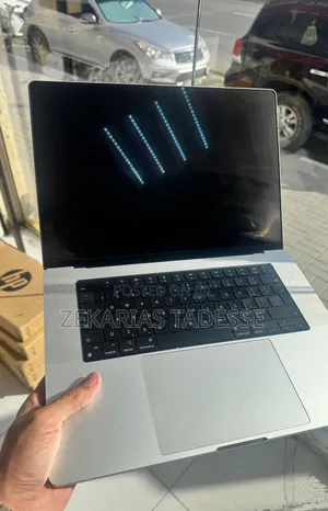 New Laptop Apple MacBook Pro 2021 M1 16GB Apple M1 Max SSD 1T
