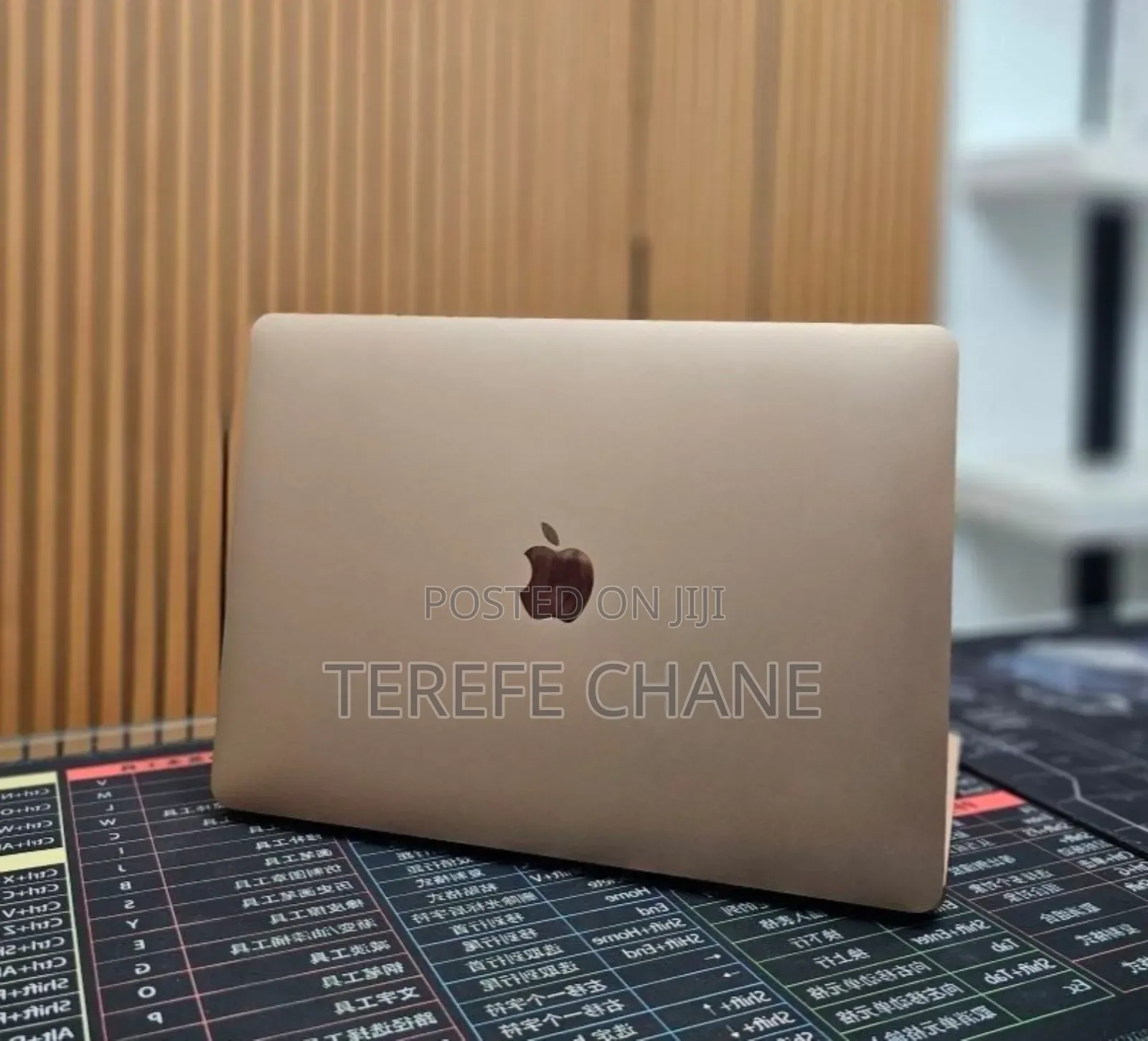 New Laptop Apple MacBook Air 2020 M1 8GB Apple M1 SSD 256GB