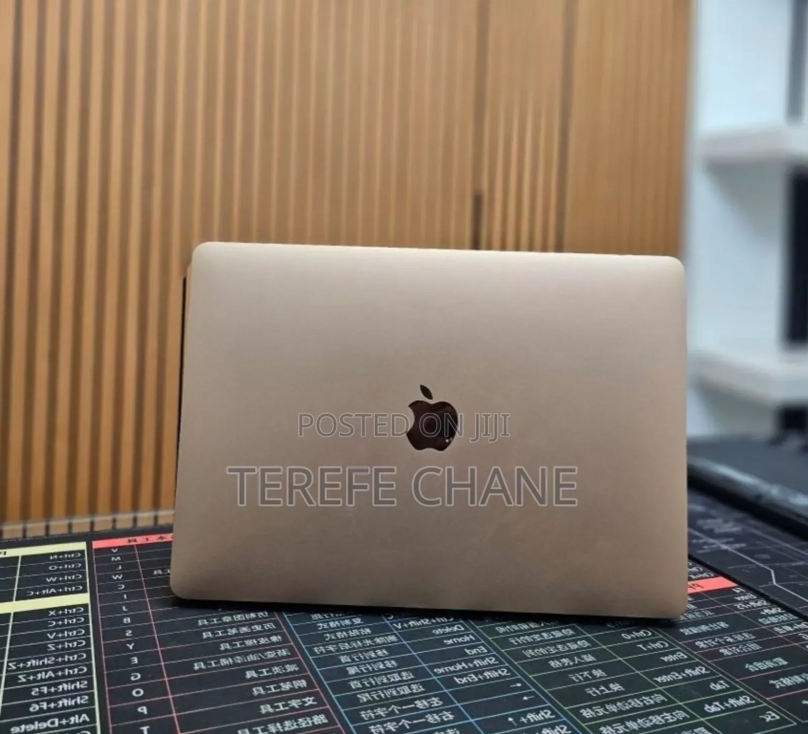 New Laptop Apple MacBook Air 2020 M1 8GB Apple M1 SSD 256GB