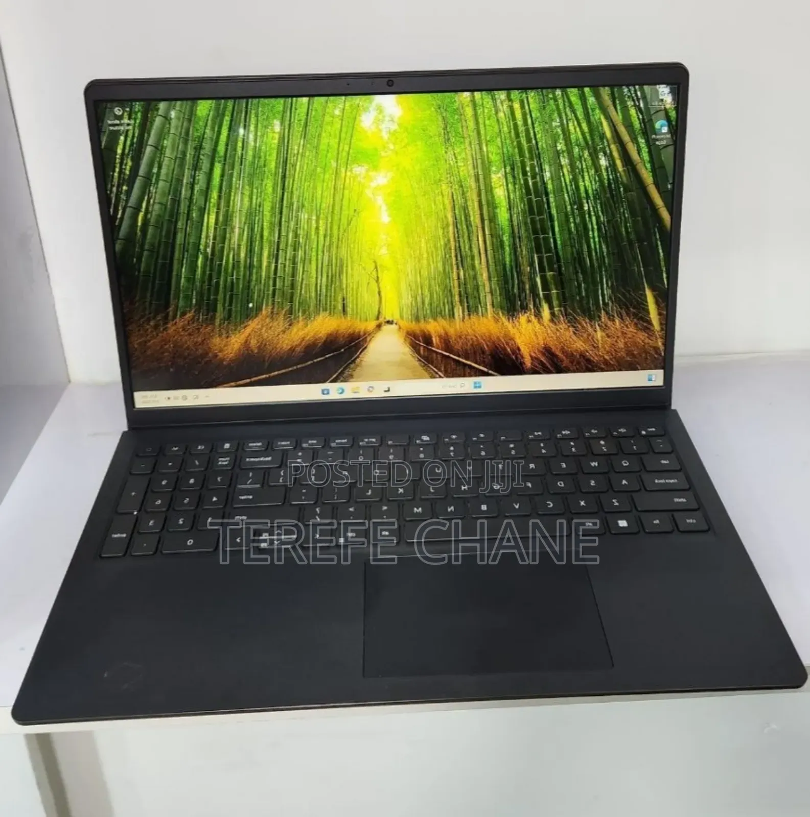 New Laptop Dell Inspiron 15 8GB Intel Core i5 SSD 256GB