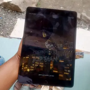Apple iPad 10.2 (2021) 64 GB Black
