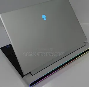 New Laptop Alienware Area-51m 32GB Intel Core i9 SSD 1T