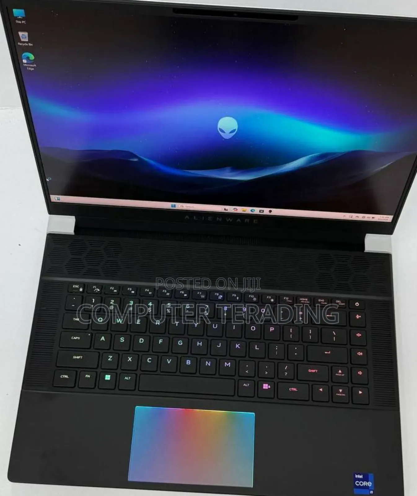 New Laptop Alienware Area-51m 32GB Intel Core i9 SSD 1T