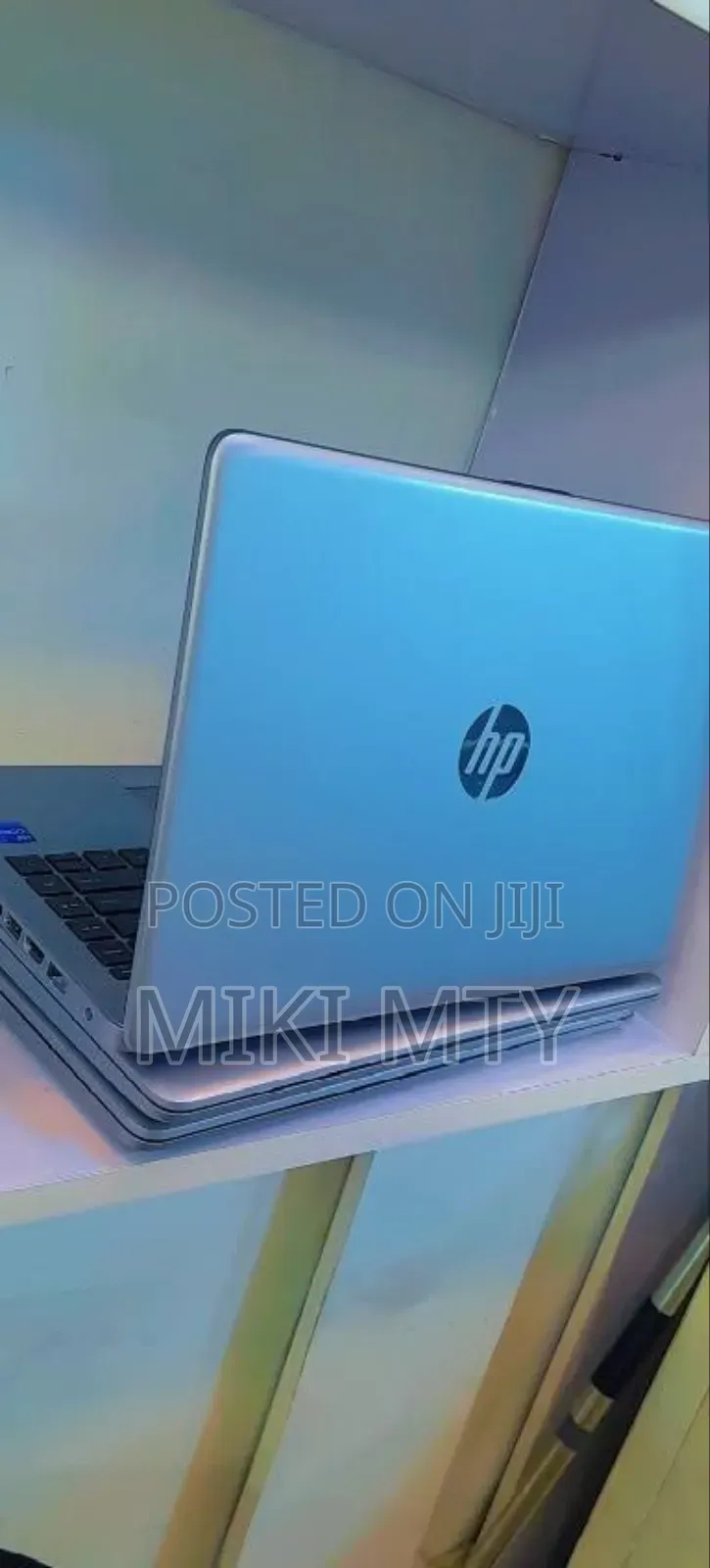 New Laptop HP Stream Notebook 16GB Intel Core i7 SSD 512GB